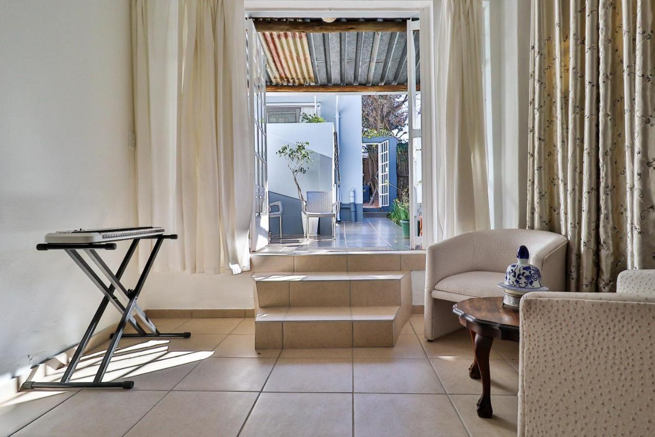 Sunbury Bed And Breakfast Γιοχάνεσμπουργκ Εξωτερικό φωτογραφία